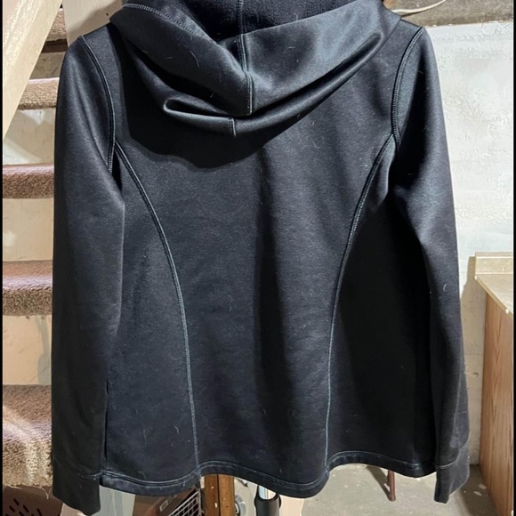 Girls Fila jacket - Picture 2 of 3